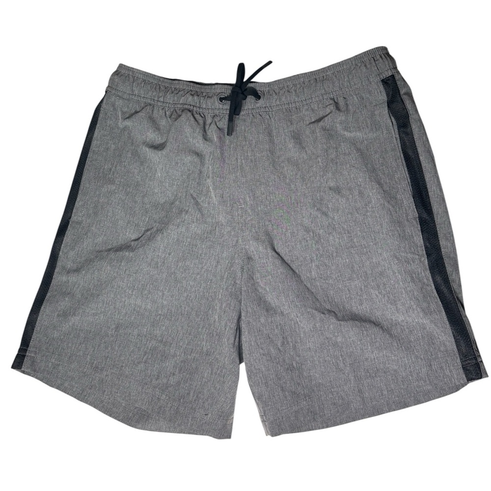 Valor Collective Men’s Grey/BlackShort Medium